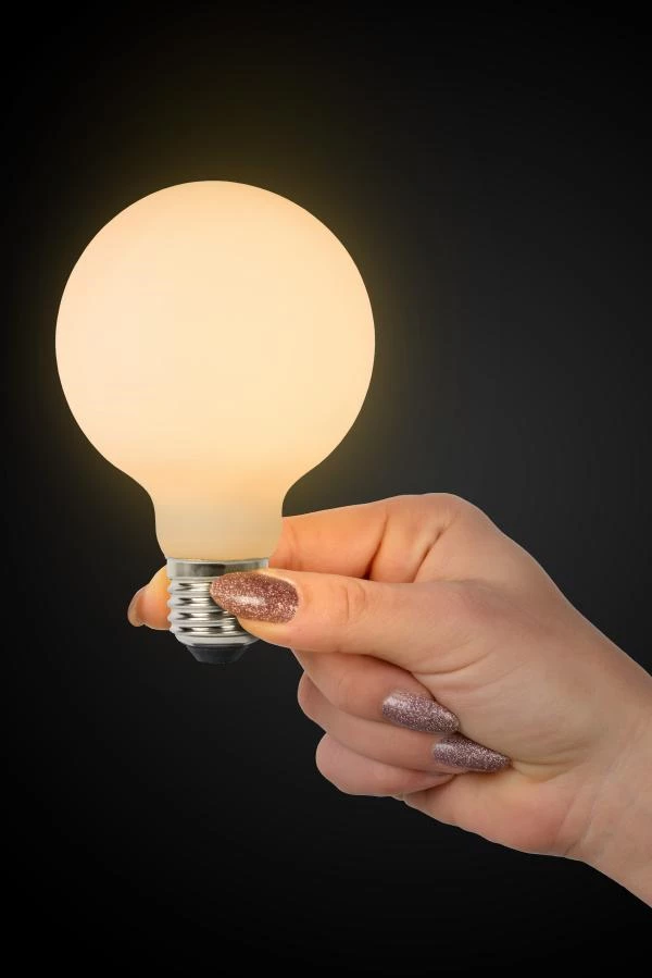 Lucide G80 - Glühfadenlampe - Ø 8 cm - LED 3 StepDim - E27 - 1x8W 2700K - Opal - Atmosphäre 1